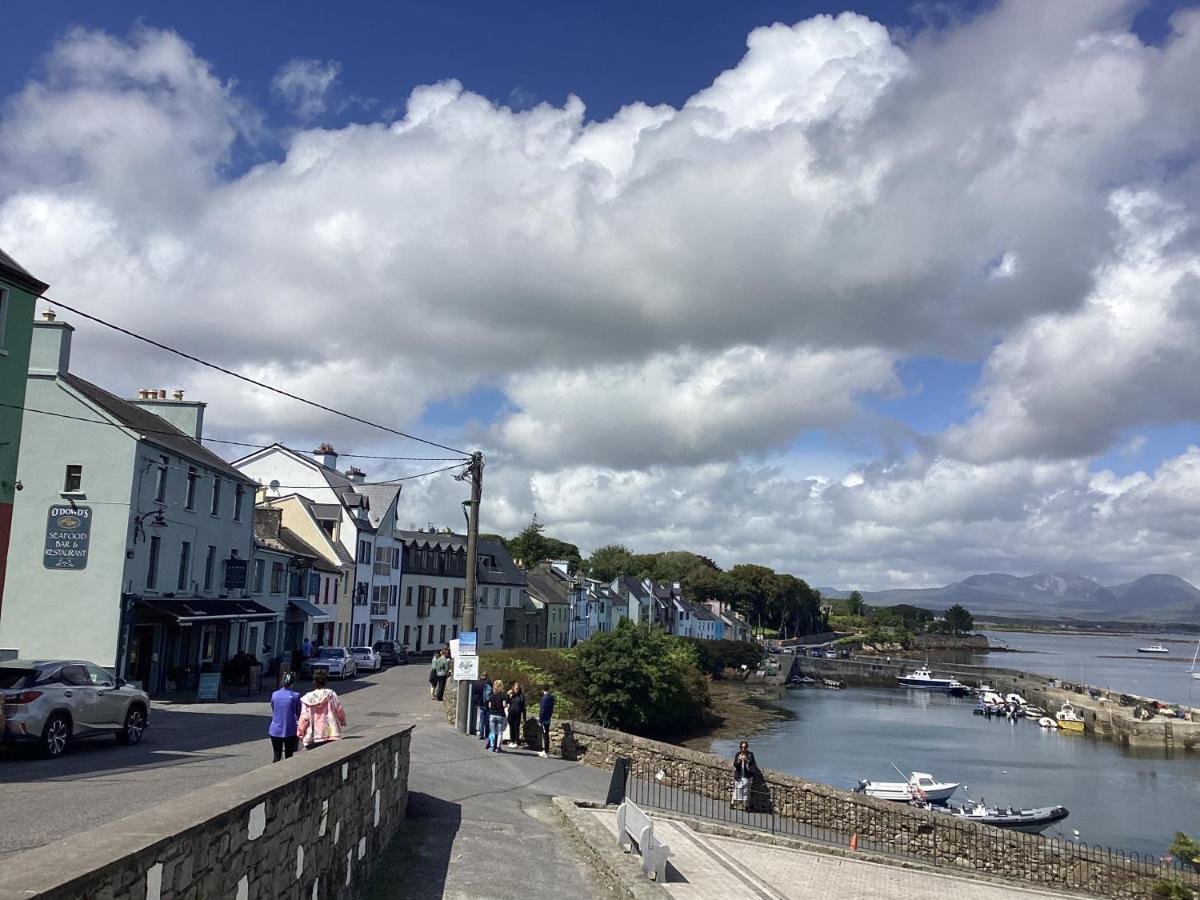 Apartamento Roundstone Retreats Roundstone Harbour Lights Exterior foto